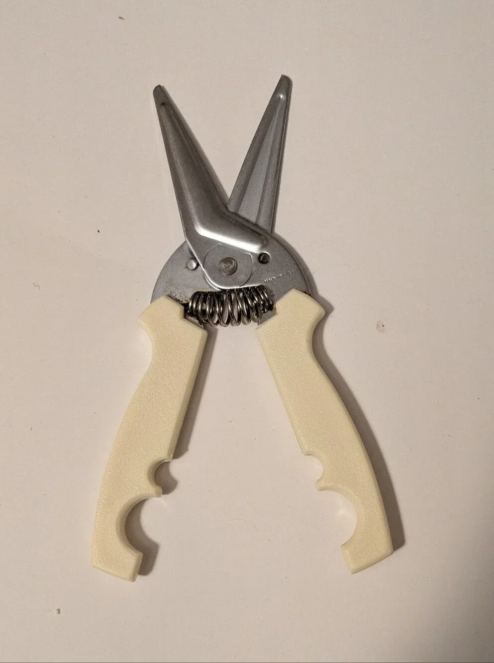 Kitchen Herb Stainless Steel Multi-Purpose Scissors Shears Cream Handles Vintage